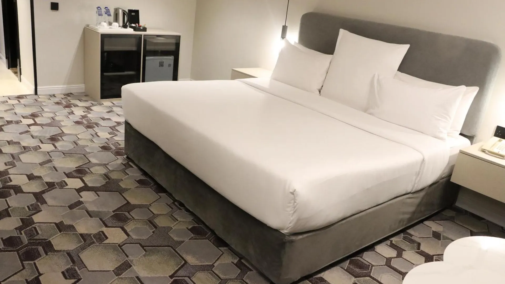 Continent Al Waha Hotel Riyad Saudi Arabia