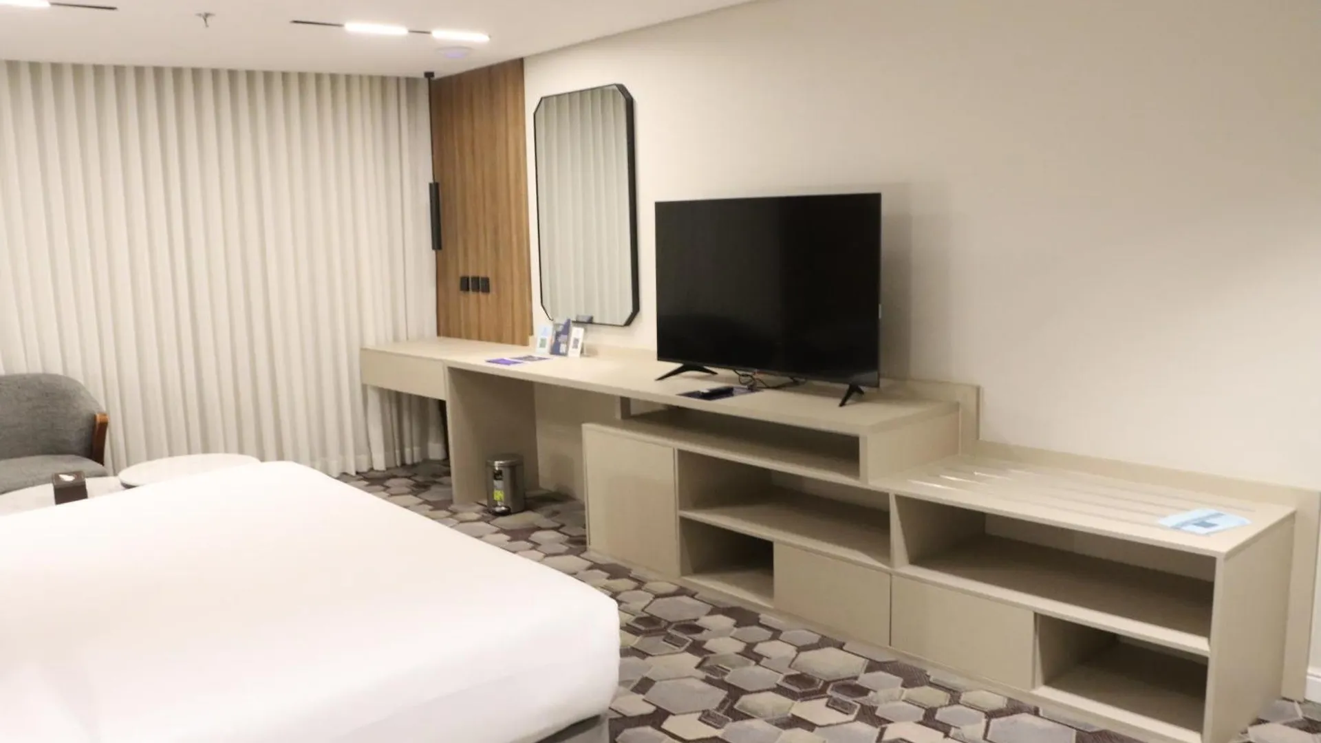 Continent Al Waha Hotel Riyad 4*, Rijád Szaúd-Arábia
